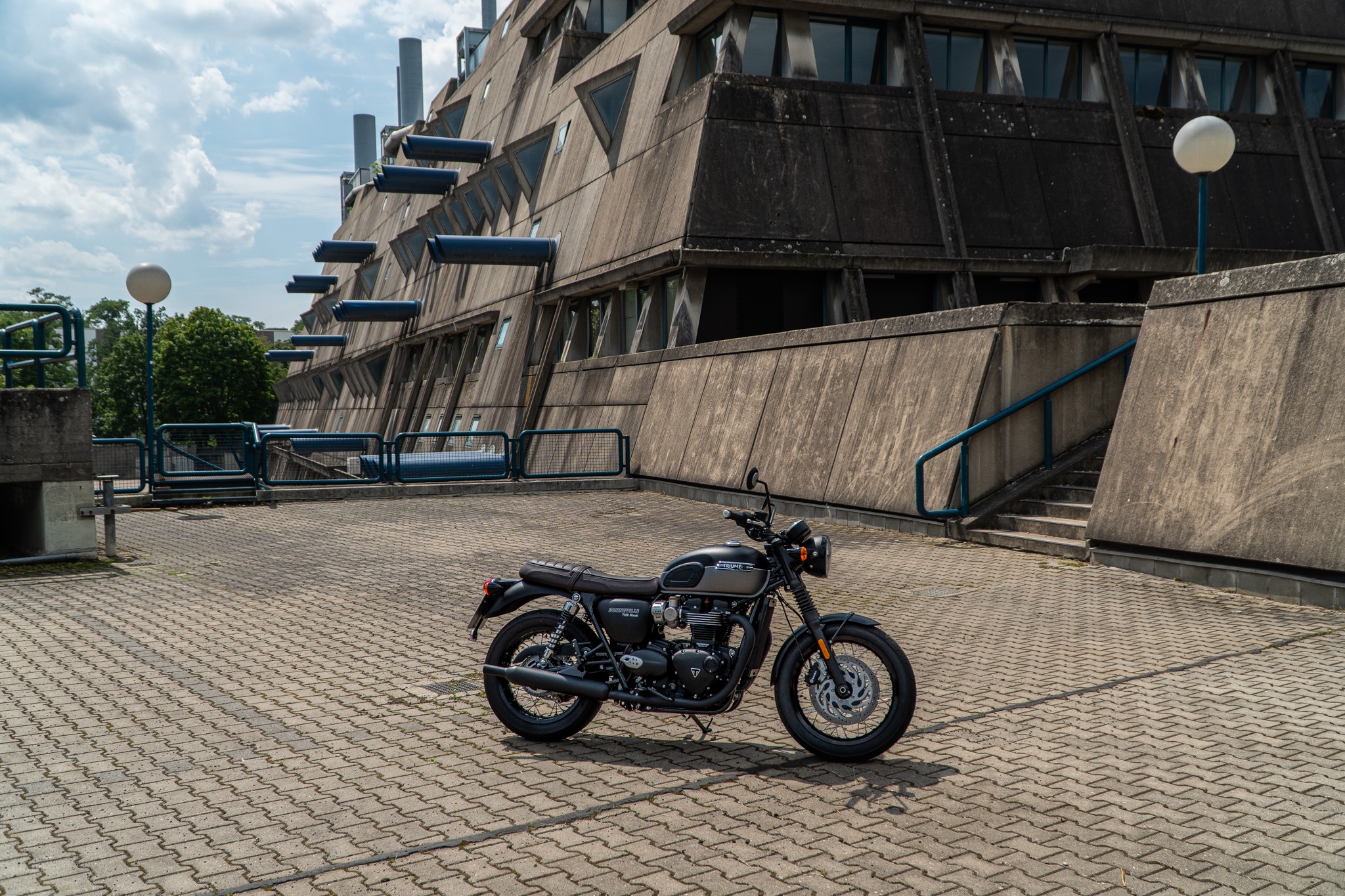 An old school Triumph: The T120 Bonneville