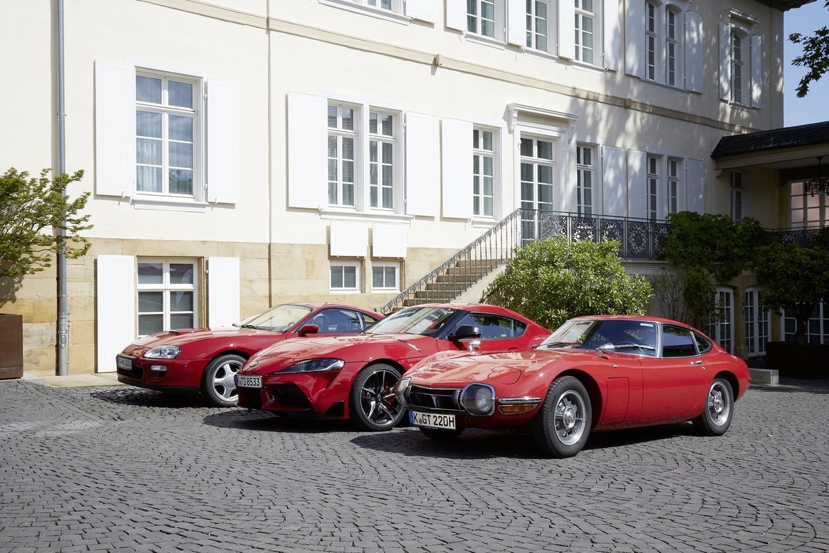 The Toyota heritage of true sports cars started with the GT2000 in 1967. The GT2000 had a 6-cylinder inline engine producing 150hp. The Toyota Supra MK4, famous for its role in the *Fast and Furious* movies, was also equipped with a 6-cylinder inline engine. The MK4 engine had 3l displacement and was turbocharged producing 330hp. The current generation Toyota GR Supra continues the 6-cylinder heritage and delivers 340hp also using a 3l engine.